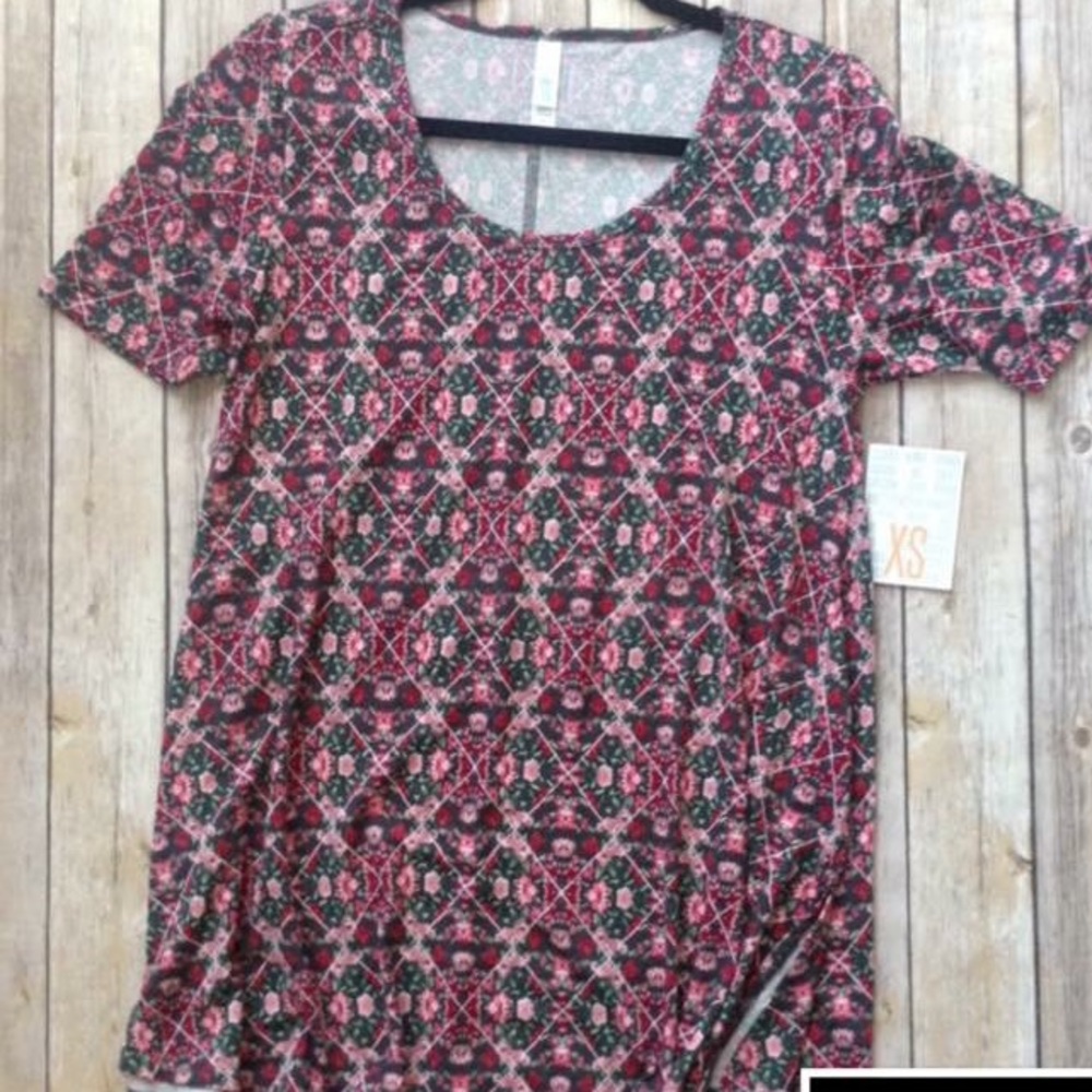 LuLaRoe Perfect T